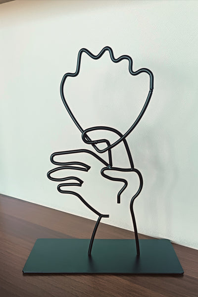 Cara Minimalista - Stock