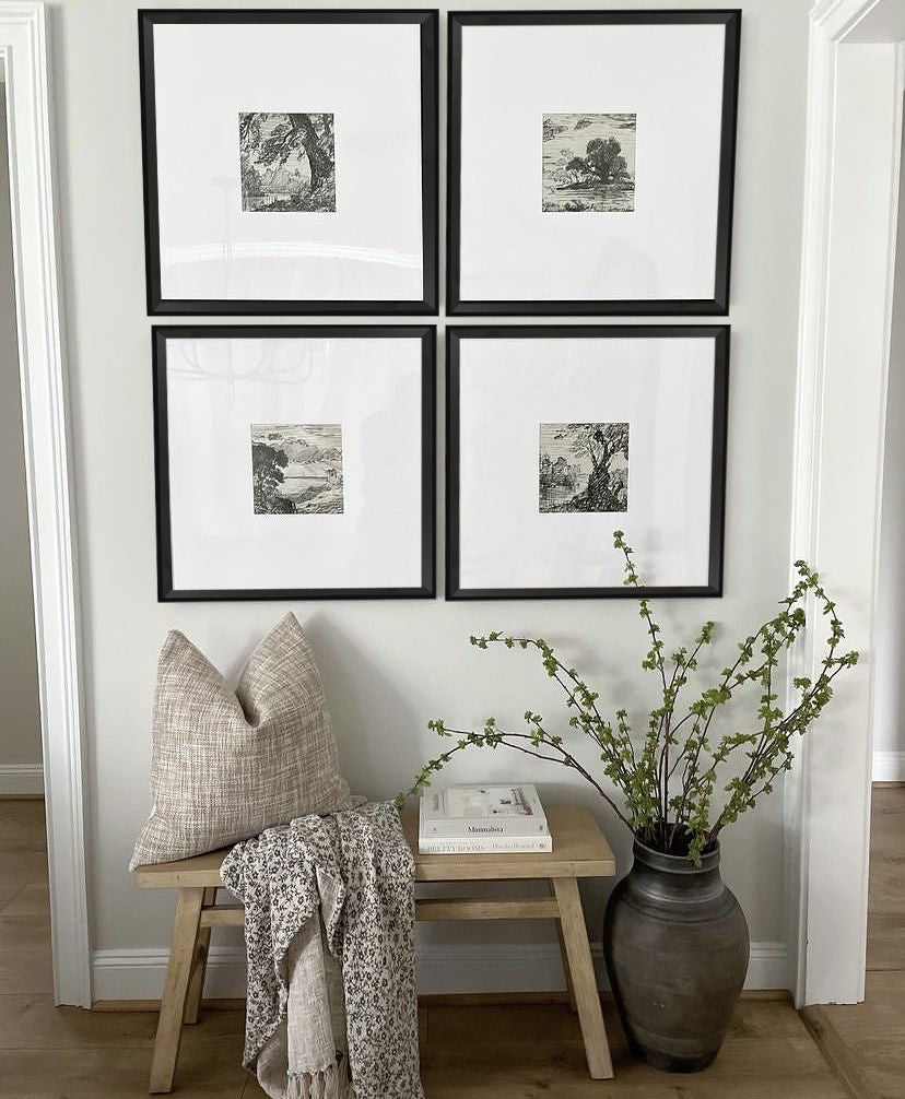 Marco Pirámide Negro 2 cm x 4 cm